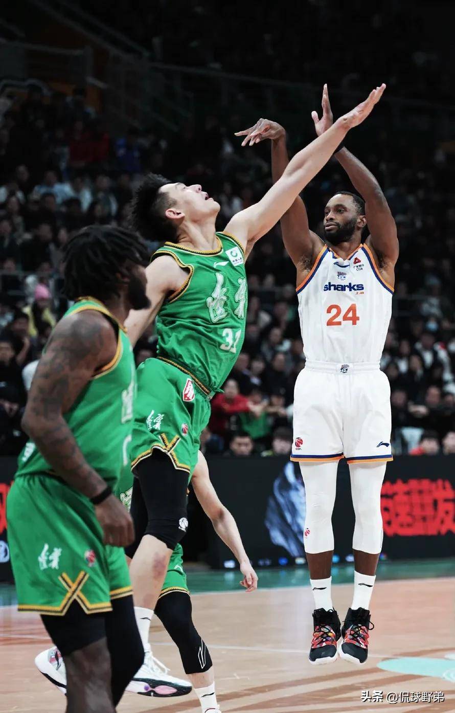 关于关键时刻全明星赛焦点战；北京首钢豪取连胜；引发热议；纪律约束更严格的信息-开云平台中国